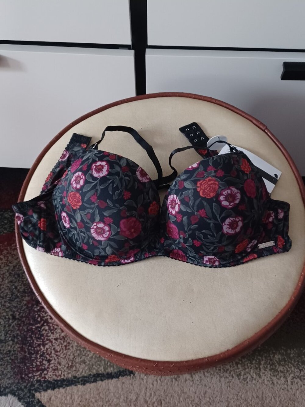 Nine West black floral underwire women's bra, 38C